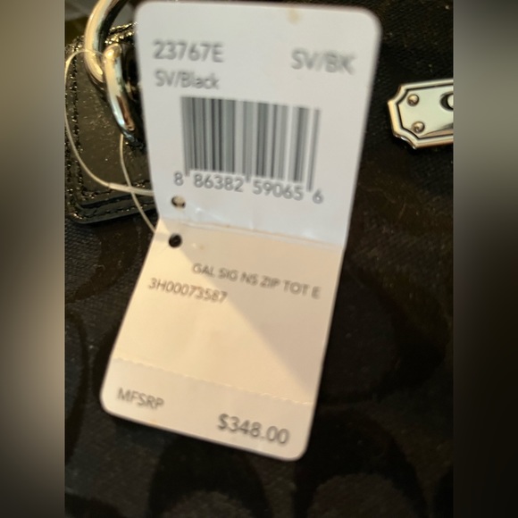 New w/Tag Coach Black Gallery Signature Zip Tote Black 23767 Below $348 Retail - Picture 5 of 5